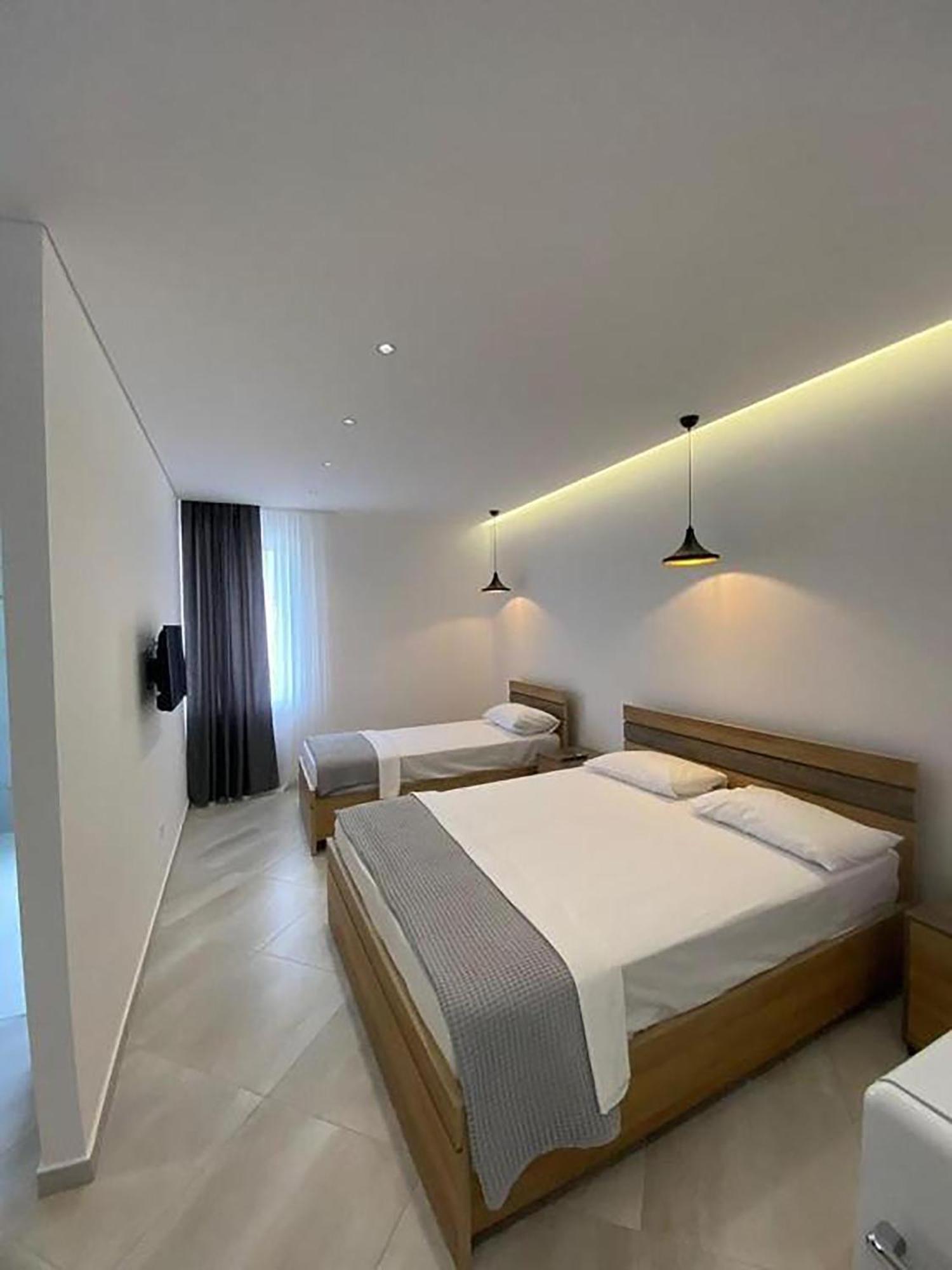 Lori Gardenia Hotel Stjar 外观 照片